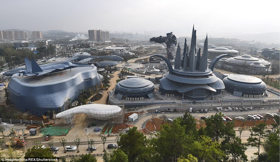 В Китае откроется футуристический парк виртуальной реальности