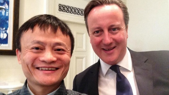 Дэвид Кэмерон и Джек Ма на фото из твиттера британского премьера