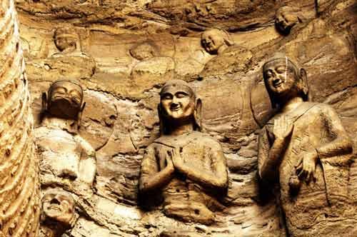 В провинции Шаньси найдены более 1000 каменных статуй Будды