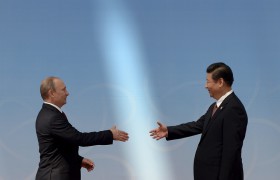 Россия и Китай подписали крупнейший в истории контракт о поставках газа