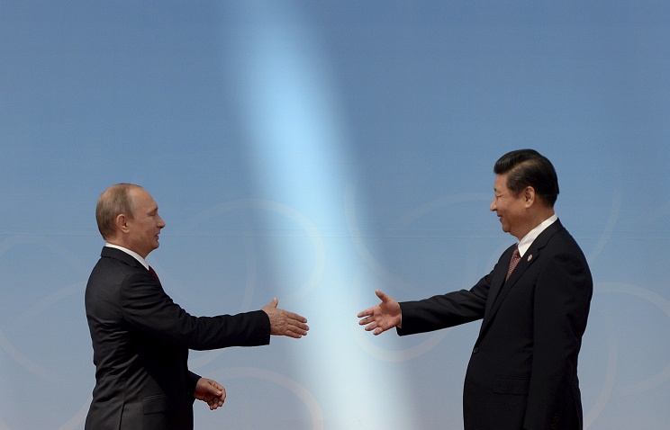 Россия и Китай подписали крупнейший в истории контракт на поставку газа