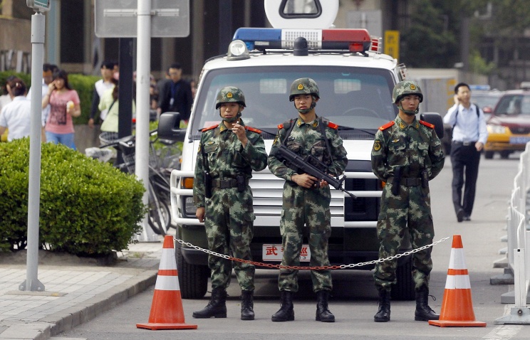 В Синьцзяне полиция отразила атаку боевиков на шахматный клуб