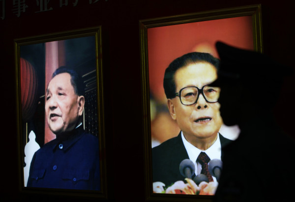 TIME: наследие событий на площади Тяньаньмэнь 89-го года тормозит китайскую экономику