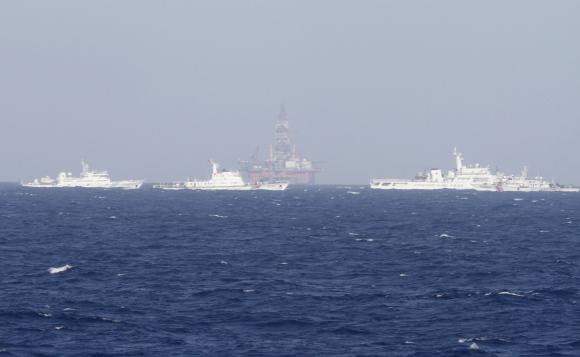 Китай опровергает присутствие своих военных в спорном районе Южно-Китайского моря