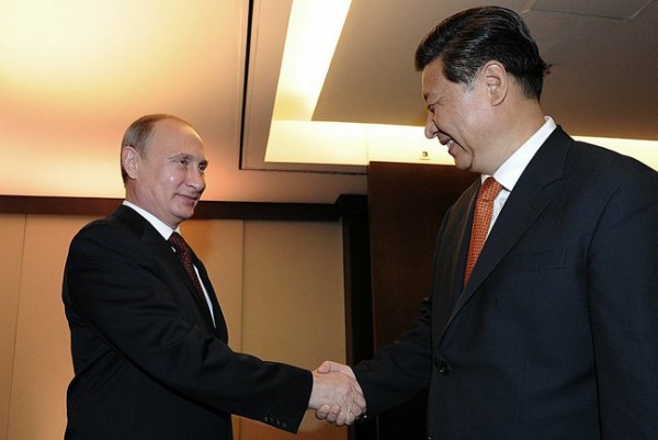 Владимир Путин и Си Цзиньпин встретились в Бразилии
