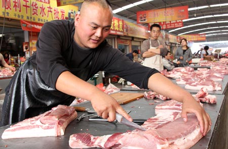 Китай начнет поставлять свинину в Россию уже в этом году