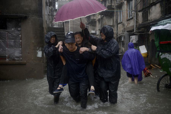 На восток Китая обрушился тайфун «Фунг-Вонг»