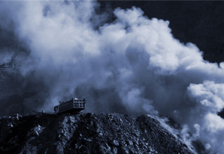 Пожар на шахте в Китае унес жизни 26 человек
