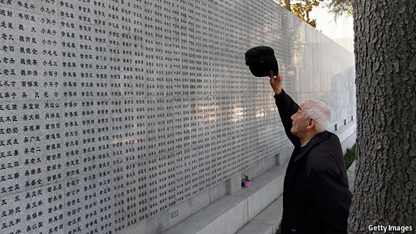 Китай впервые отметил отметил День памяти жертв Нанкинской резни 
