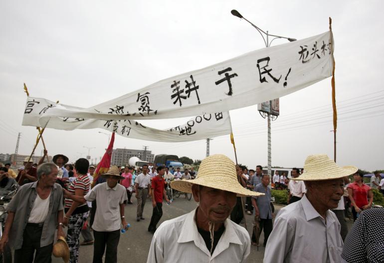 китайские крестьяне протест