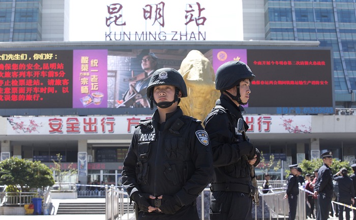 В Китае казнили 3 организаторов теракта в Куньмине 
