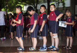 школьники в Китае