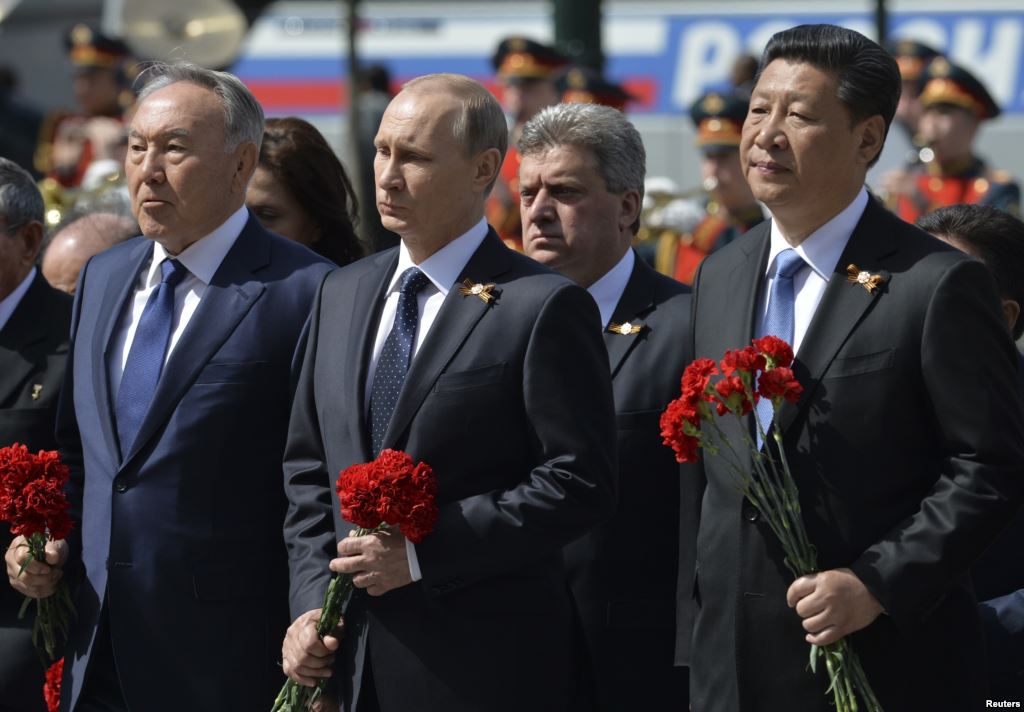 Си Цзиньпин Путин Москва парад победы