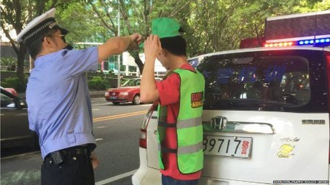 green hats, chinese police, китайская полициф, зеленые шляпы