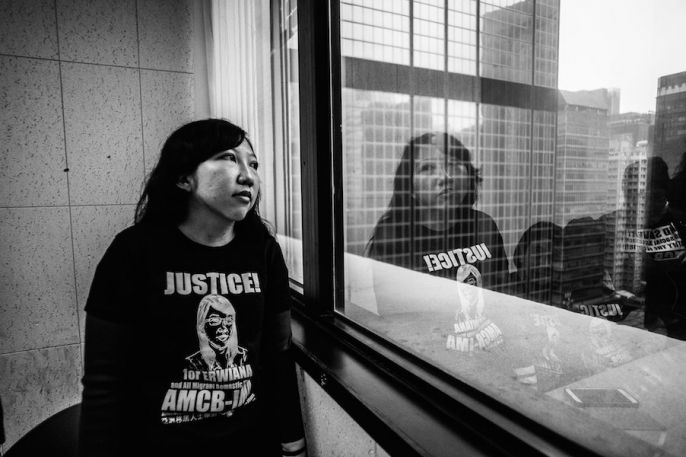 Эрвиана Сулистянинсих, домработница, подвергавшаяся пыткам со стороны своей работодательницы. Фото: Xyza Cruz Bacani