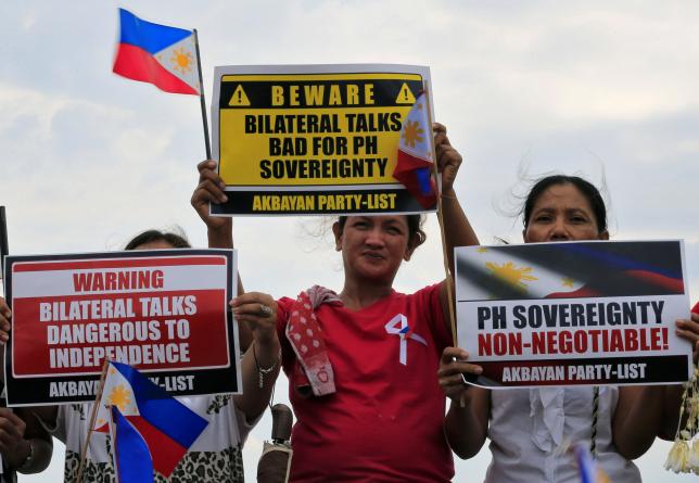 Сегодня в Маниле активисты устроили митинг в поддержку филиппинских прав в Южно-Китайском море.