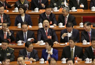 «Удар по легитимности»: в КНР разразился крупнейший в истории скандал с подкупом избирателей