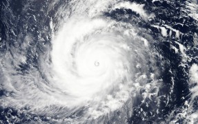 Меранти, тайфун