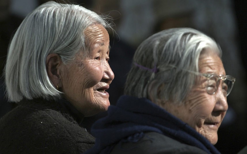 китайские пожилые люди