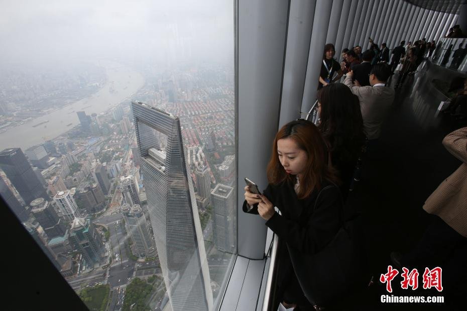 sightseeing_shanghai_tower_4