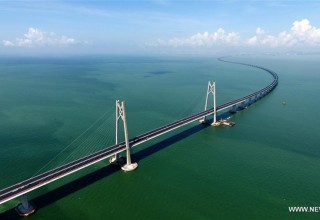 Самый длинный морской мост в мире откроется в Китае к концу 2017 года