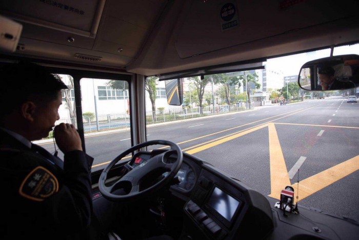 Беспилотные автобусы в Китае