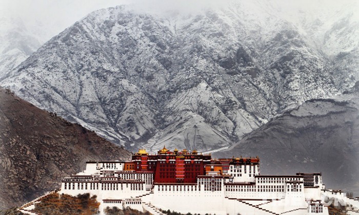 Potala palace in winter