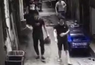 Китаец выбросил отрубленную голову своей жены в мусорный бак