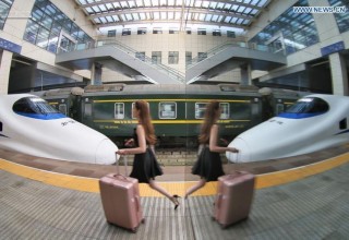 Китай: женщина остановила скоростной поезд… парфюмом