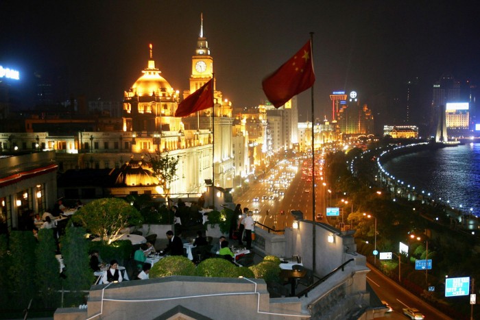 Шанхай в 2005 г, когда иностранные компании в городе процветали. Фото:  Getty Images