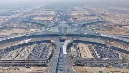 Строящиеся терминалы аэропорта Дасин