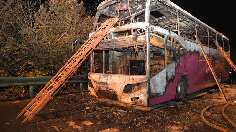Взрыв китайского автобуса, 26 убиты