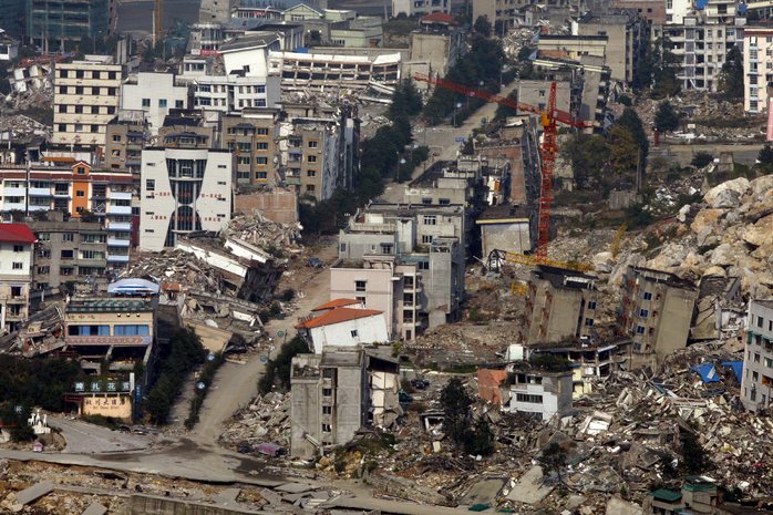 Последствия землетрясения 8 баллов  в Сычуани в 2008 году. Фото: meteovesti.ru