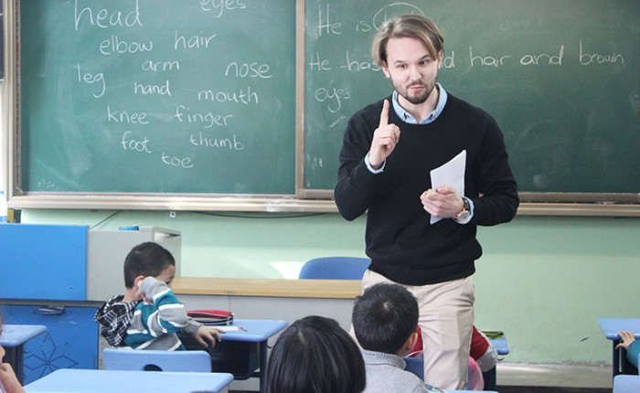 российские учителя в Китае, насколько легальна такая работа