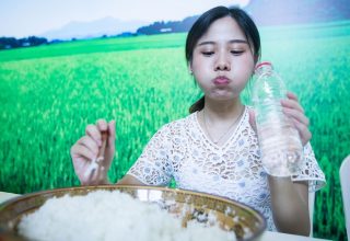 Китайцы стали лучше есть – «Белая книга»