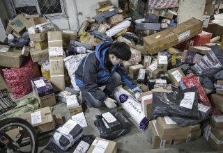 Опрос: более половины китайцев готовы доплачивать за экоупаковку интернет-заказов