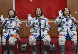 -блоги-для-слабаков-китайские-дети-мечтают-стать-космонавтами-e1563620510940.jpg