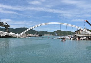 skynews-taiwan-bridge_4791721.jpg